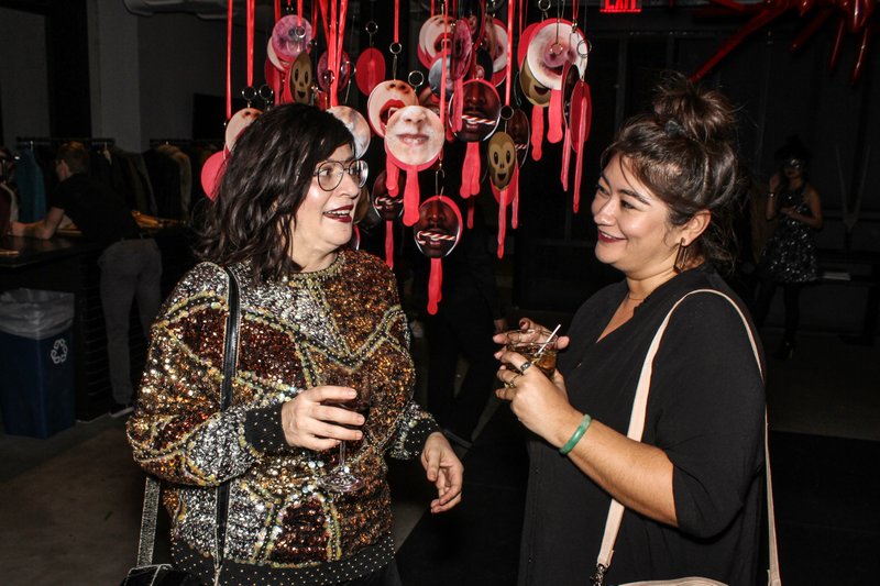 Illustration for article titled A BIZARRE HOLIDAY PARTY